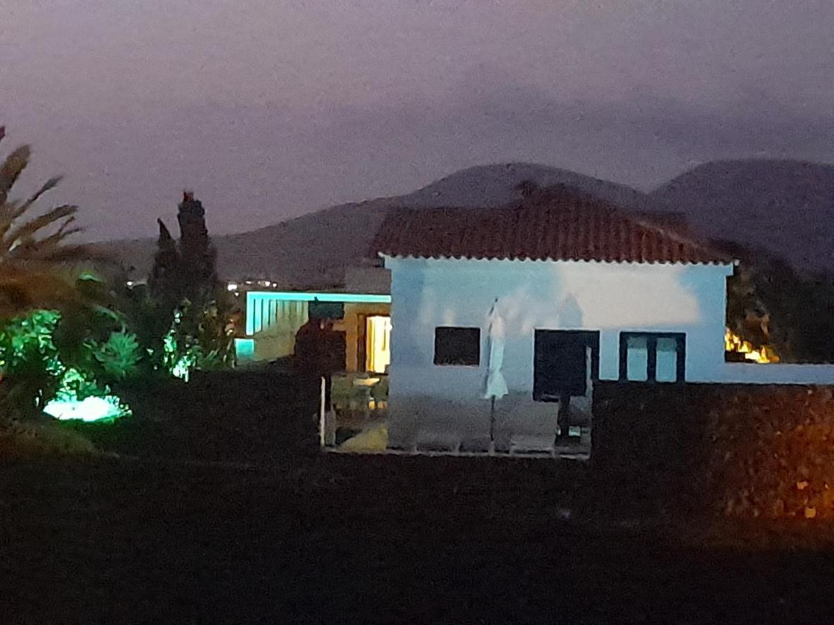 Surfwhitehouse Villa Лахарес Екстериор снимка